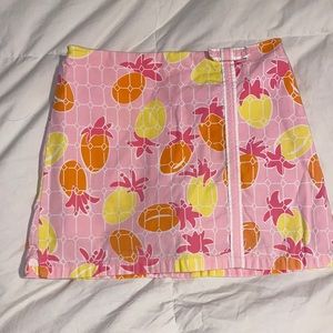Lilly Pulitzer pink with pineapples Skort size 6 white label